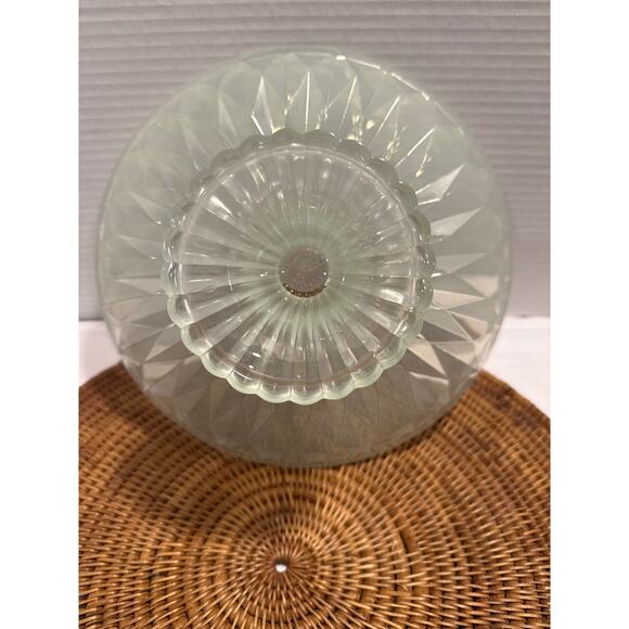 Clear Glass Cake Dessert Bowl Pedestal Foot 7.75" x 4" - Picture 7 of 8